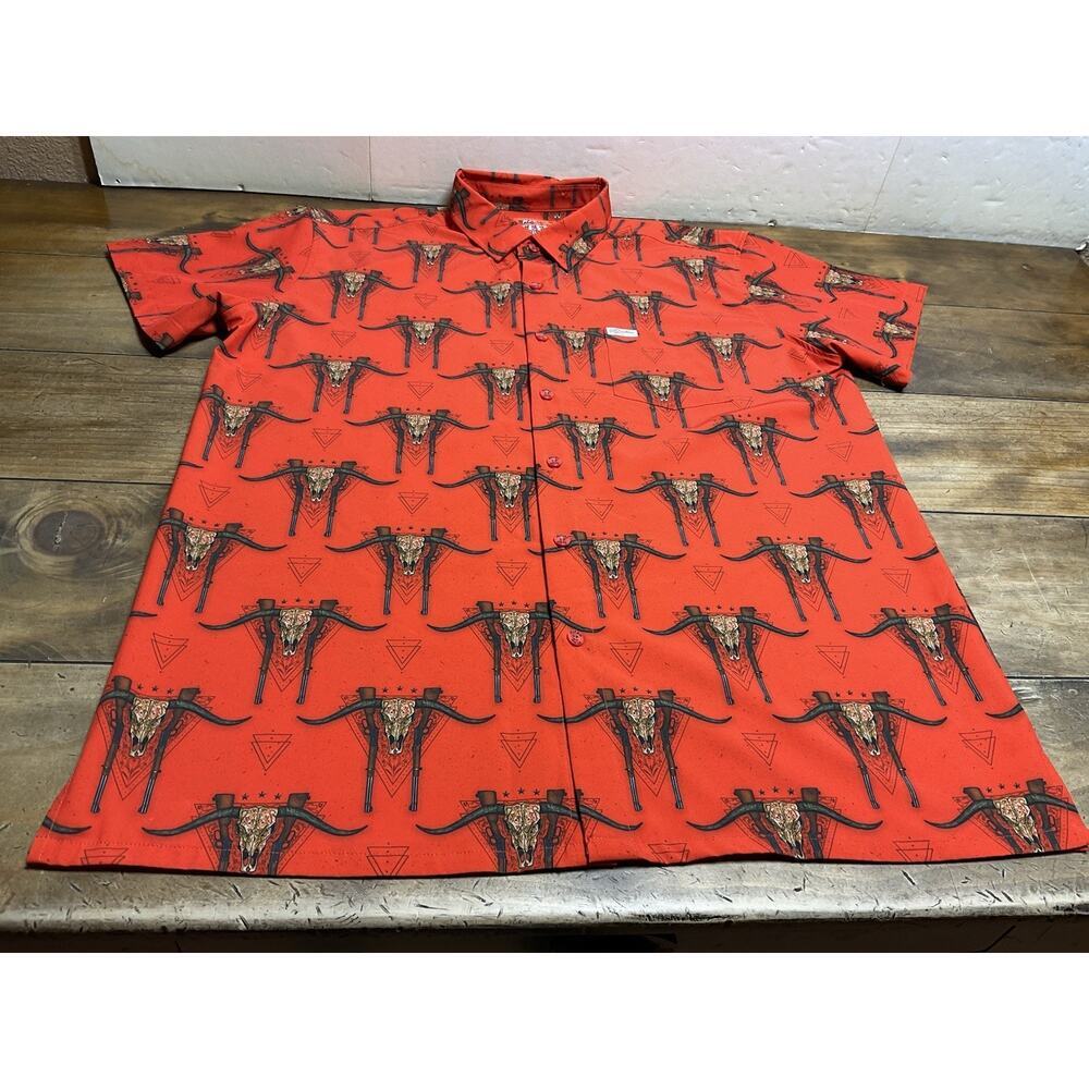 Retro Rifle Men's Steer Skull Short Sleeve Red Button Up Size XL